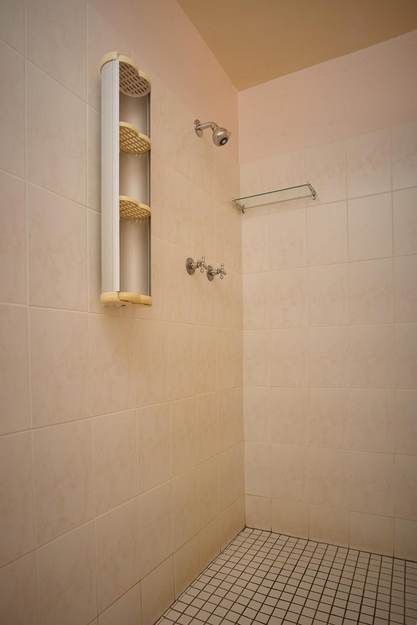 Serapeng Apartamento
